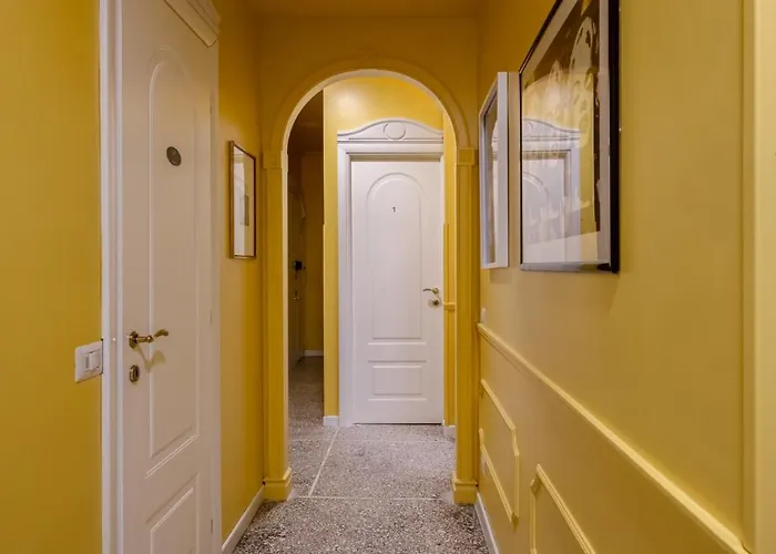 Oda ve Kahvaltı Anturium 4*